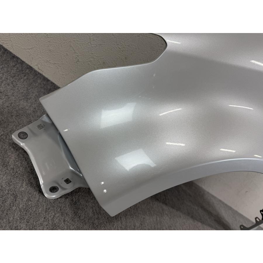凹み無 GXPA16 GRヤリス 純正 左 フロントフェンダー 089 プラチナ
