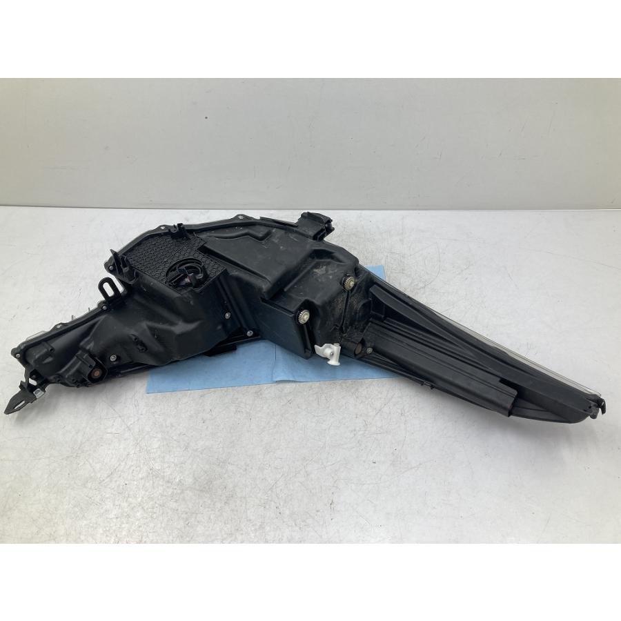 訳あり NGX10 前期 C-HR 純正 左 LED ヘッドライト KOITO 10-101
