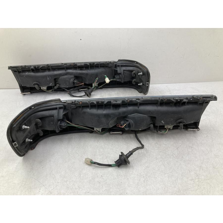 トヨタ GX81 前期 クレスタ 純正 テールランプ 左右セット KOITO 33