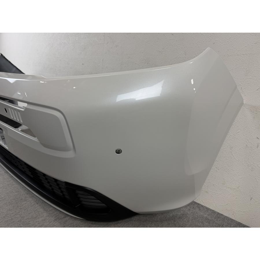 新車外し GT1 GT3 GT5 GT7 フリード 純正 フロントバンパー NH609P