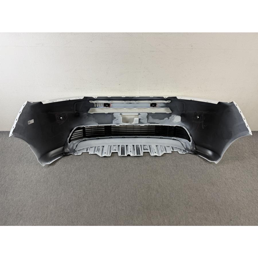 新車外し GT1 GT3 GT5 GT7 フリード 純正 フロントバンパー NH609P