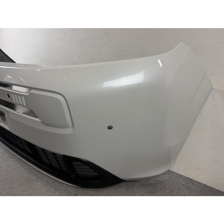 新車外し GT1 GT3 GT5 GT7 フリード 純正 フロントバンパー NH609P