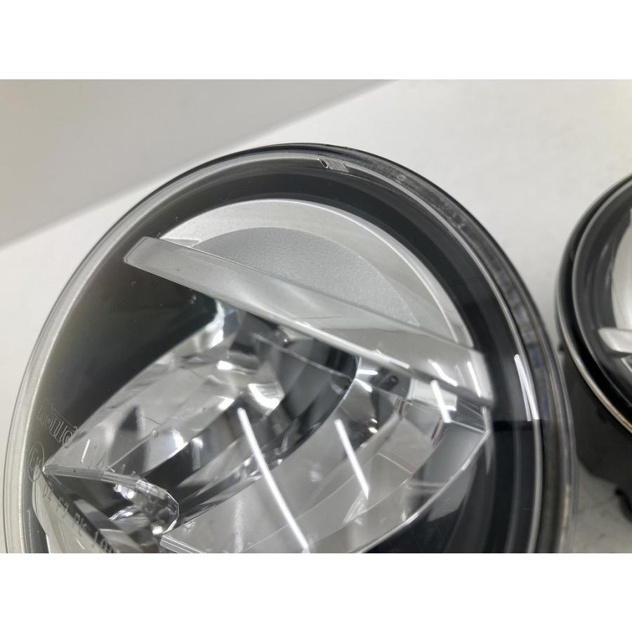 美品86 ZN6 BRZ ZC6 後期 LED純正フォグ セット KOITO 美品86 ZN6 BRZ ZC6 後期 LED純正フォグ セット KOITO 美品86 ZN6
