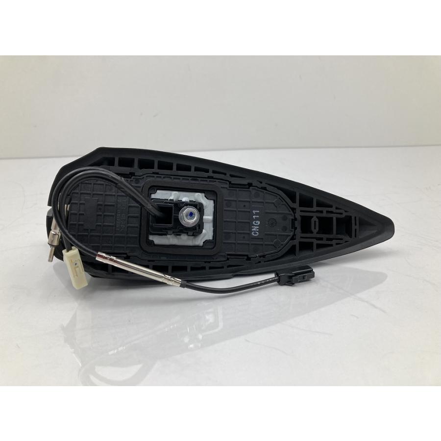 未使用 モデリスタ LEDトップノットアンテナ ブラック D2863