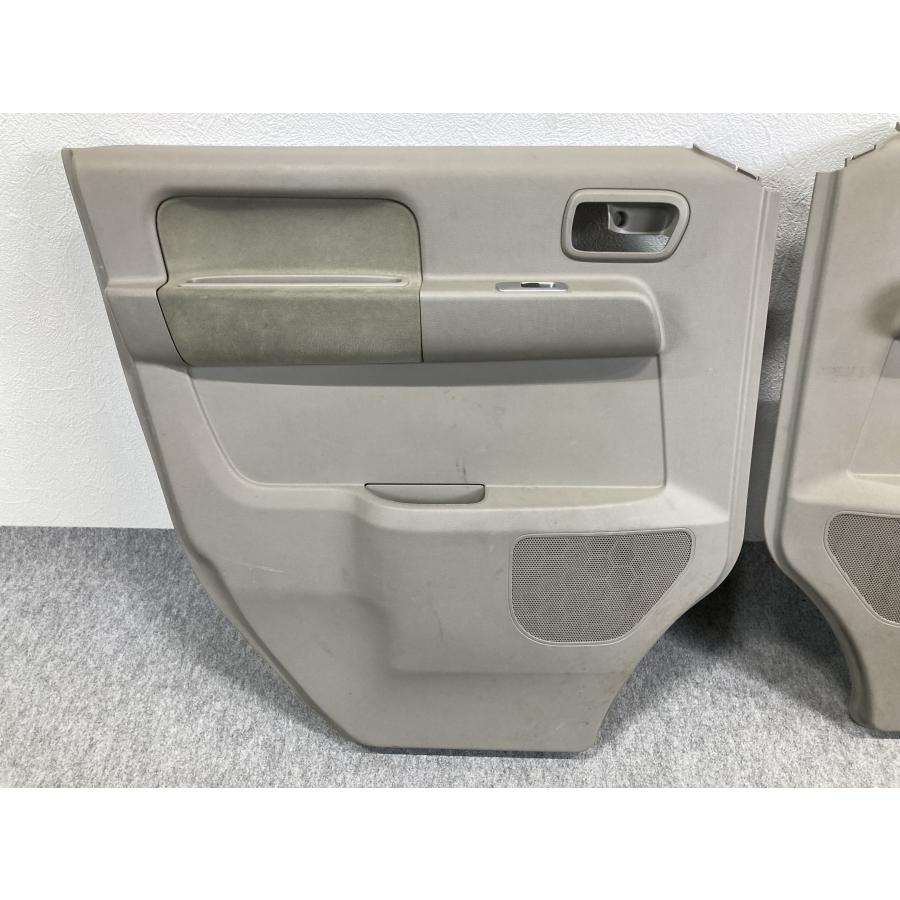 スズキエブリーワゴンDA64Wのフロントフェンダー左右中古品