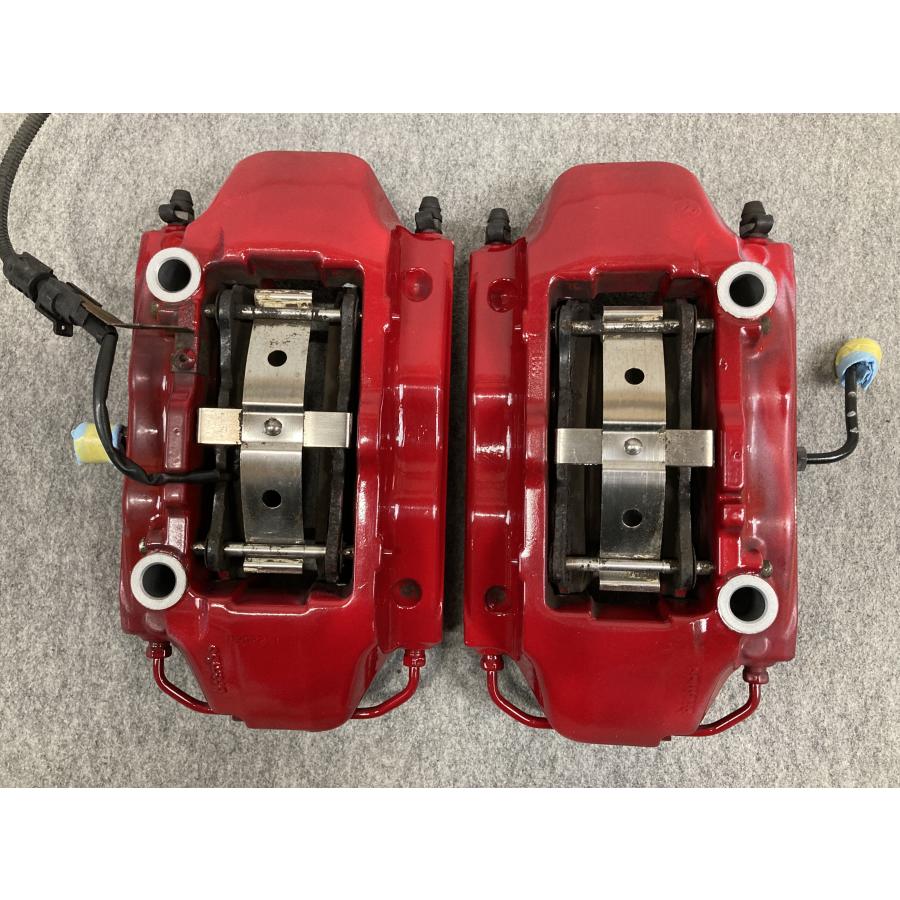 アルファロメオ159 ブレンボフロントキャリパー 93922 アルファロメオ 159 TI 右H 純正 brenbo ブレンボ フロント 4pod
