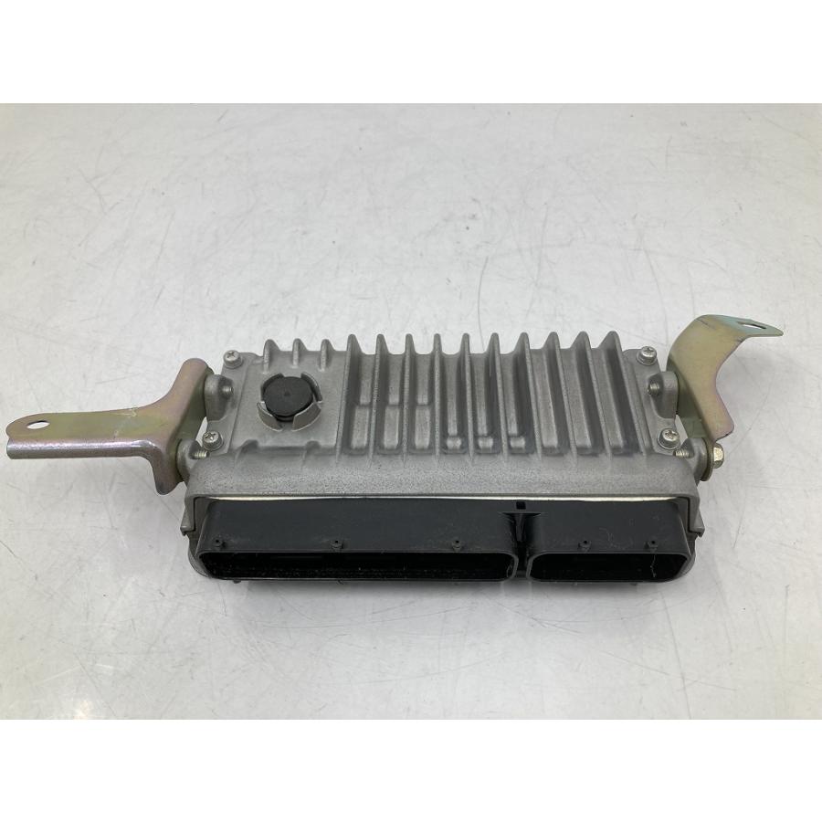 割れ無 動作OK H28年 NCP131 ヴィッツ 純正 ECU エンジンコンピュータ 