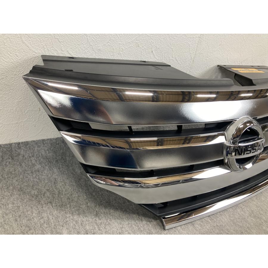 H24年 FNC26 前期 セレナ ハイウェイスター 純正 フロントグリル