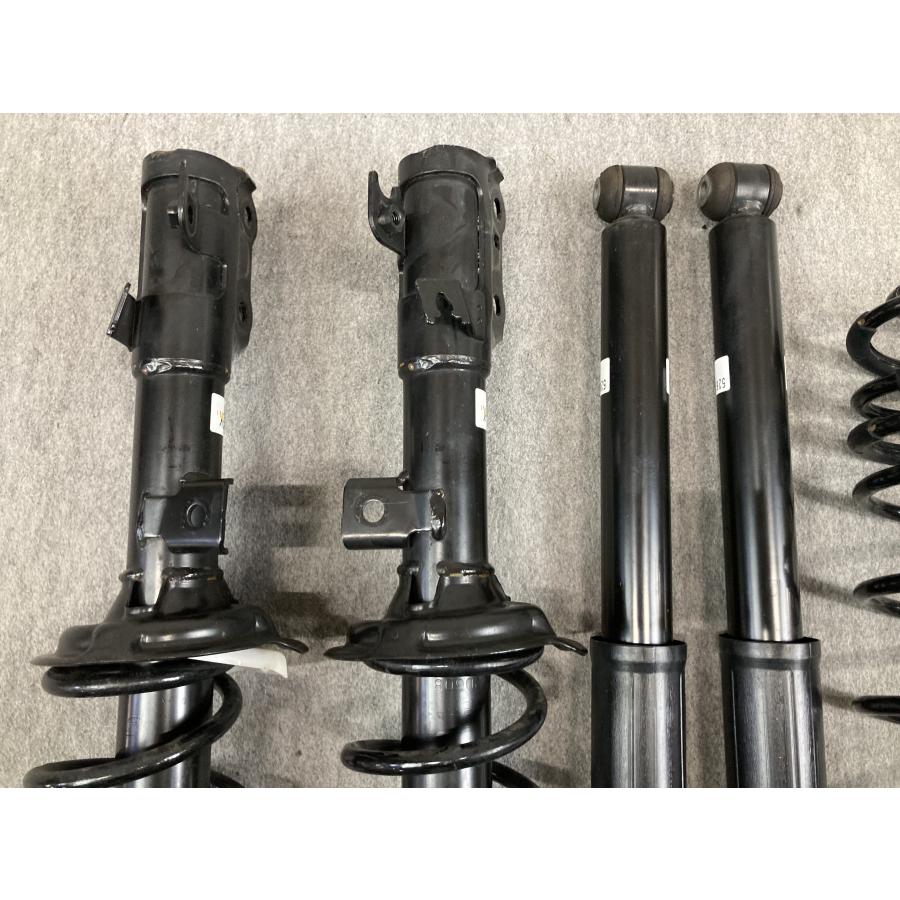 美品 JG3 N-ONE RS 純正 サスペンション 1台分 51620-T82-J510 美品 JG3 N-ONE RS 純正 サスペンション 1台分 51620-T82-J510