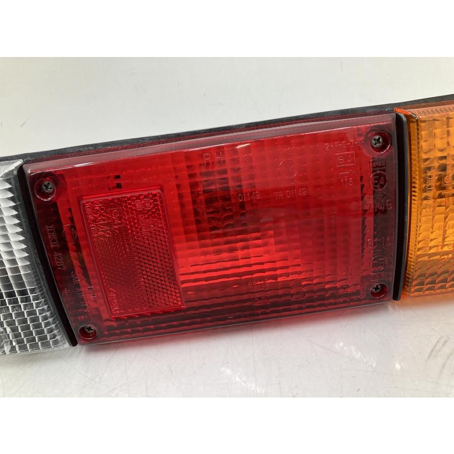 2連テールランプ 美品 割れ無 日産 SH2F23 アトラス 純正 右 テールランプ IKI 4287B