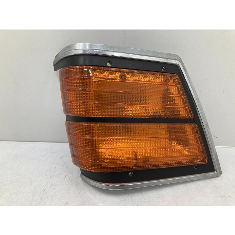 希少 割れ無 日産 430 セドリック 純正 左 コーナーレンズ ウィンカー