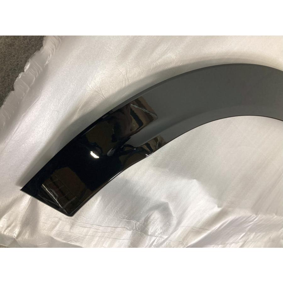 新車外し RV3 RV4 RV5 RV6 ヴェゼル 純正 右 リア フェンダーモール