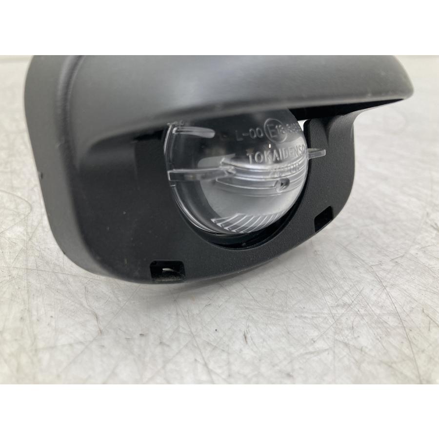 新車外し 後期 ダイハツ S500P ハイゼットトラック 純正 バックランプ