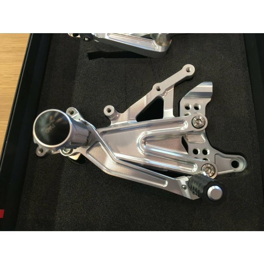 DUCATI バックステップ Panigale V4/V4S/V4R リゾマ 61uK7-6BPAL._UF894,1000_QL80_.jpg