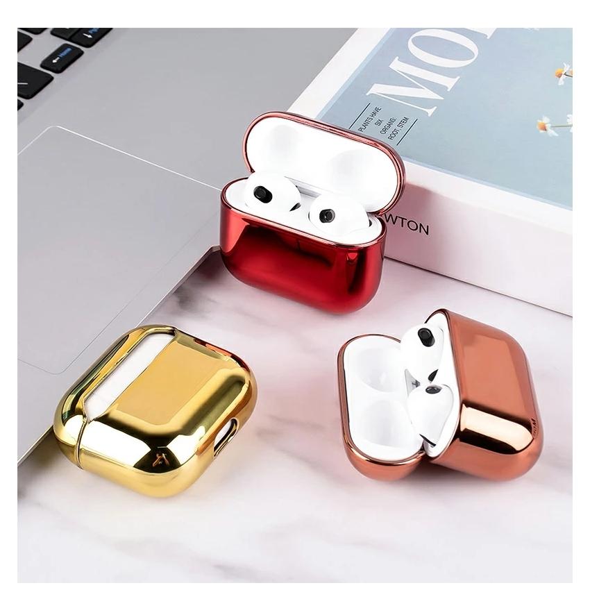 AirPods 第3世代　保護カバー付 Amazon.co.jp: Apple AirPods(第3世代)Lightningケース付き