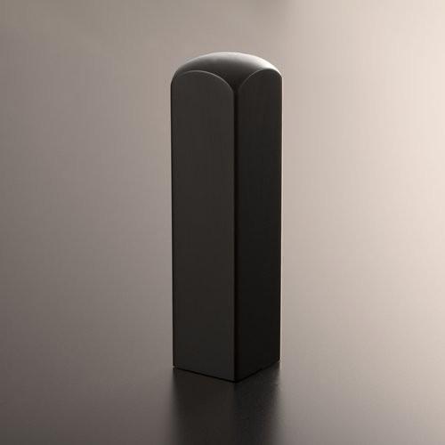 黒水牛芯持の落款印/15mm/匠彫り/角寸胴アタリ無し/ケース別売