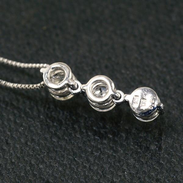 ダイヤモンドネックレス◇K18WG◇0.5◇トリロジー 楽天市場】3つの輝く物語を贈る。ダイヤモンド トリロジー ネックレス