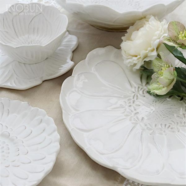 ボルダロ・ピニェイロ ブルーミー ブレッド プレート クリサンテーモ ホワイト ポルトガル食器 |  | 05