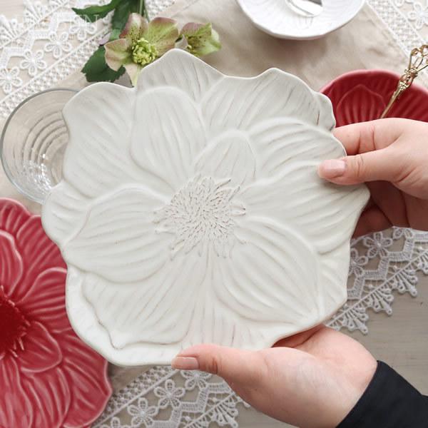 ボルダロ・ピニェイロ ブルーミー デザートプレート アネモネ ホワイト ポルトガル食器 | 