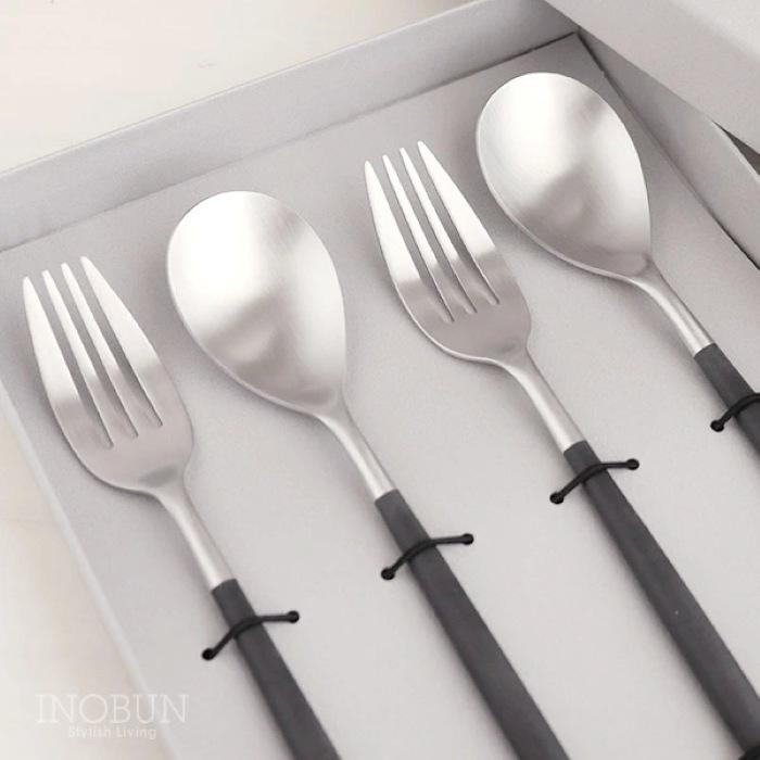 Cutipol（クチポール） 【冬季限定赤リボン付き】Cutipol MIO ミオ