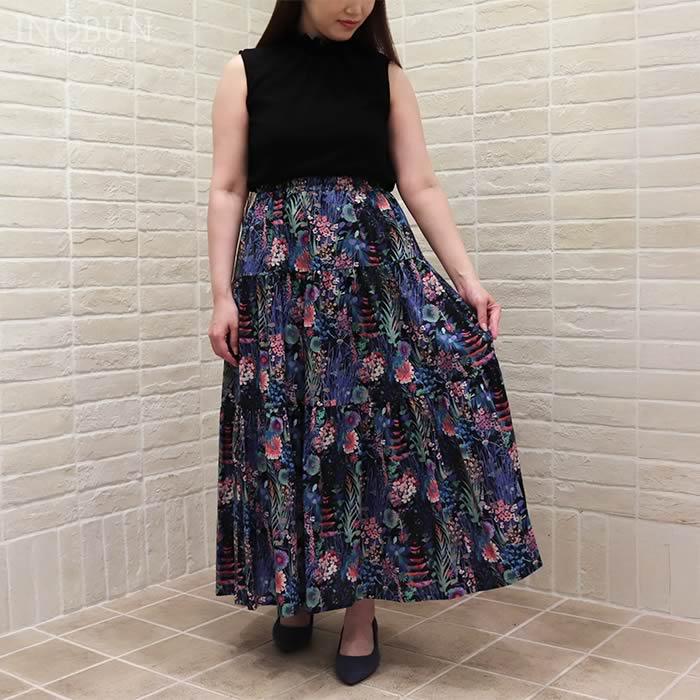 スカート イノブン別注 Vent d'ouest リバティ ティアードロングスカート Tresco/EE  38サイズ 花柄 ブラック系 |  | 10