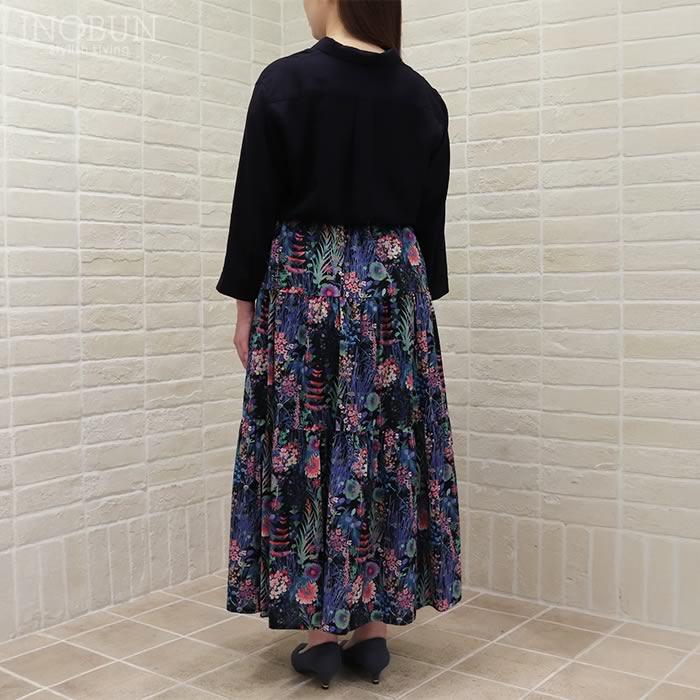 スカート イノブン別注 Vent d'ouest リバティ ティアードロングスカート Tresco/EE  38サイズ 花柄 ブラック系 |  | 02