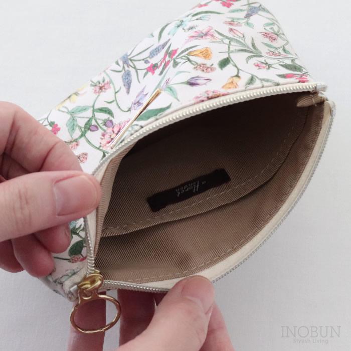 リバティ BASICポーチ フローレットロンドン メグミ アイボリー 化粧ポーチ 底マチ 内ポケットあり |  | 06