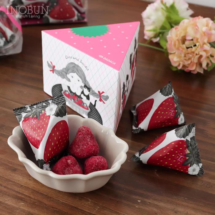 FLOWERS 画展 innocent grey 特典 缶バッジ 苺 いちご 1月15日は