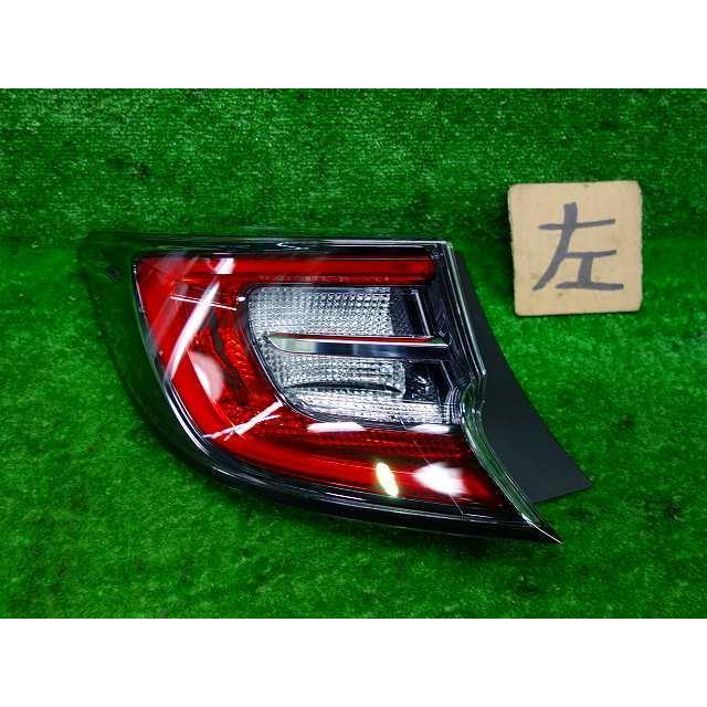 カローラスポーツ 3BA-NRE210H 左テールランプ オプションコード