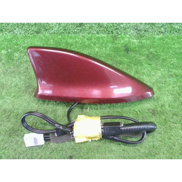 ヴェゼル DAA-RU3 アンテナ ハイブリッドX LEB-H1 R543P ルーフ