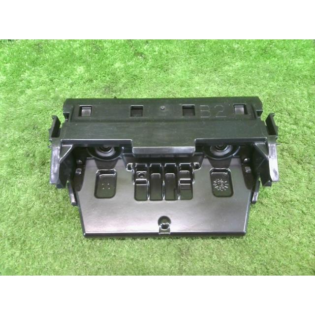 ムーヴ ムーヴキャンバス Gメイクアップリミテッド LA800S フロント