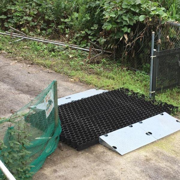 防獣 いのしし 猪 イノシシ しか 鹿 シカ 害獣侵入防止装置 防獣 いのしし 猪 イノシシ しか 鹿 シカ 害獣侵入防止装置