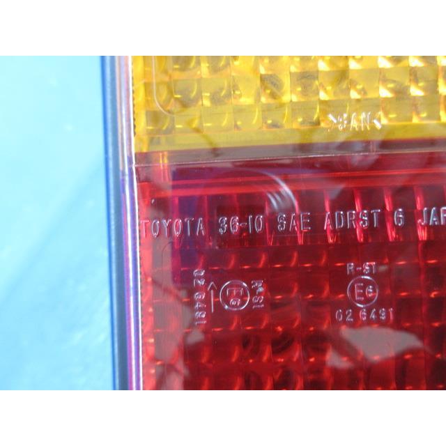 ダイナ 270429 1 KK-XZU307 左 テールランプ テールライト 36-10 ダイナ 270429 1 KK-XZU307 左 テールランプ テールライト 36-10