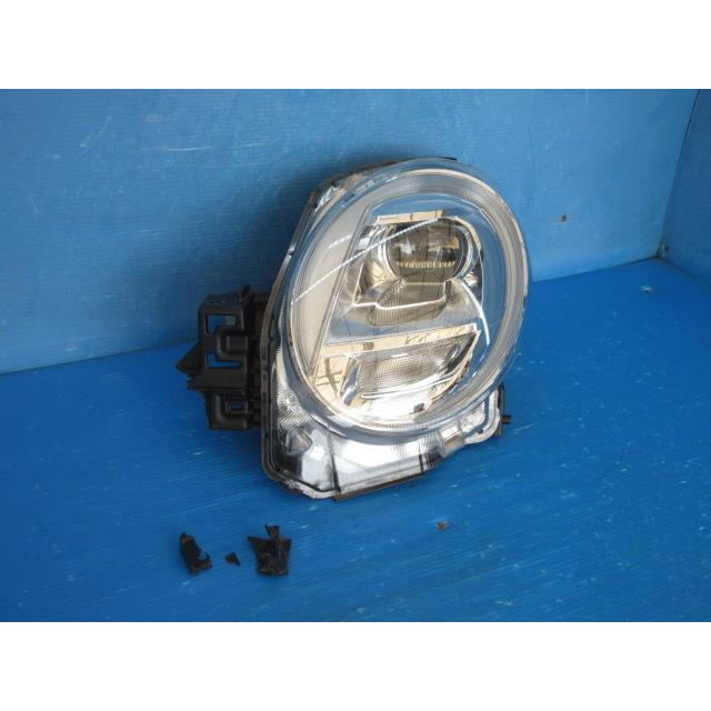 260060 1 キャスト DBA-LA250S 左 ヘッドランプ ヘッドライト LED 100 