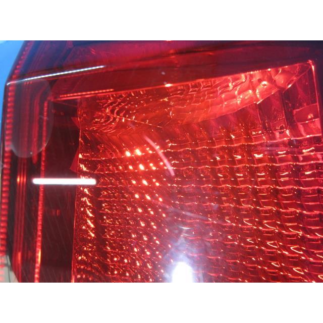 DA64W スクラム　右リアテールレンズ　新品 スクラム 295156 1 ABA-DG64W 右 テールランプ テールライト 35603