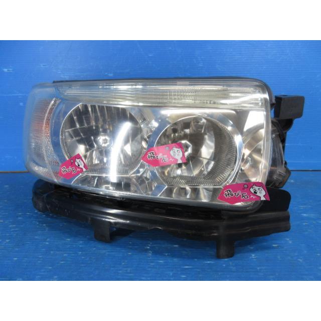フォレスター 296745 2 CBA-SG5 右 ヘッドランプ ヘッドライト
