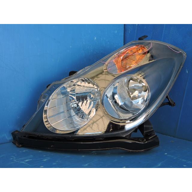 ストリーム CBA-RN3 左 ヘッドランプ ヘッドライト 33151-S7A-J32品番