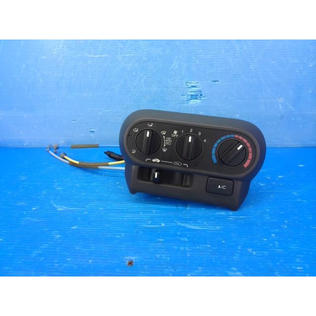 370904 1 アクティ EBD-HA9 エアコン スイッチ パネル NH578 TP8‐00
