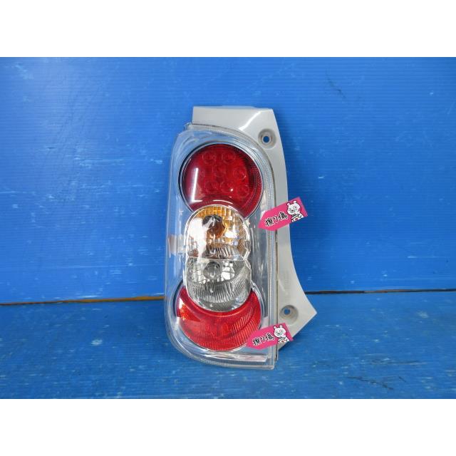 ミラ（ダイハツ） 391524 1 ミラココア DBA-L675S 左 テールランプ