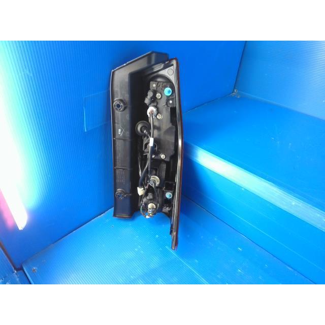 タント 392687 1 6BA-LA650S 左 テールランプ テールライト R67 220