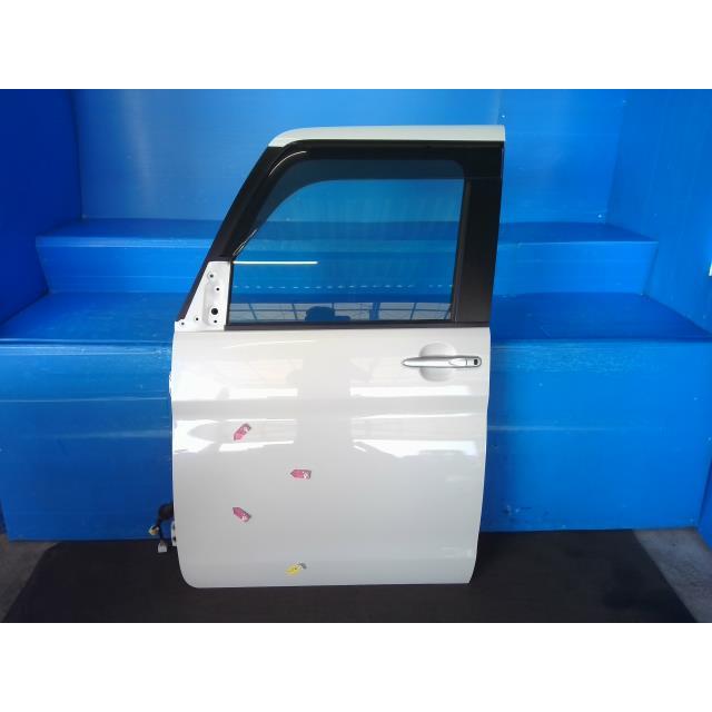 タント 393146 4 DBA-LA600S 左 フロント ドア W24 M31.08 67002-B2350 