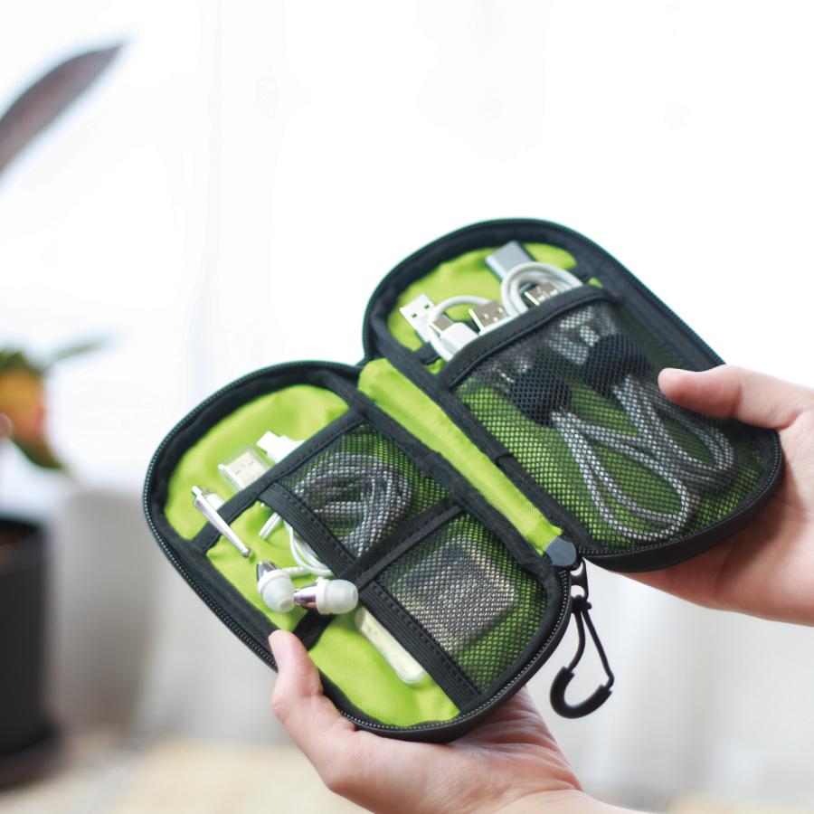 カバンの中身 ガジェットポーチ ミニポーチ トラベル 旅行