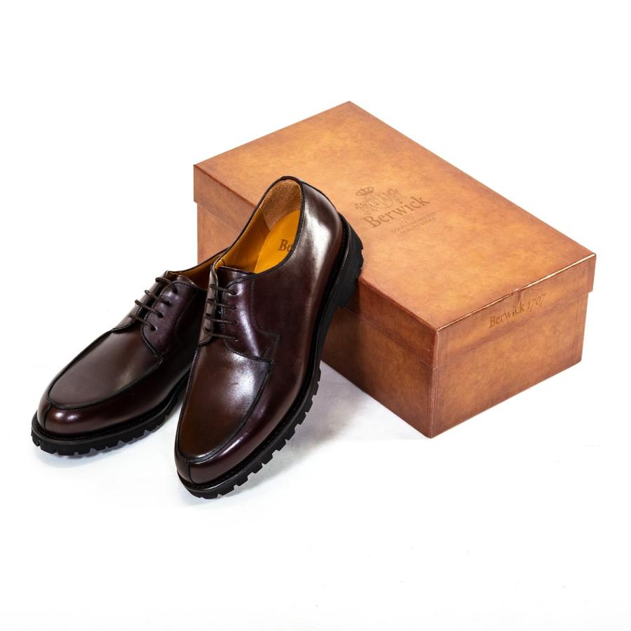 バーウィック Berwick Uチップモカ 外羽根 紳士靴 革靴 ビジネスシューズ ダークブラウン 2369 ビブラムソール Boxカーフレザー グットイャー製法 スペイン製 2369 K1 Br インスパイアギャラリー 通販 Yahoo ショッピング