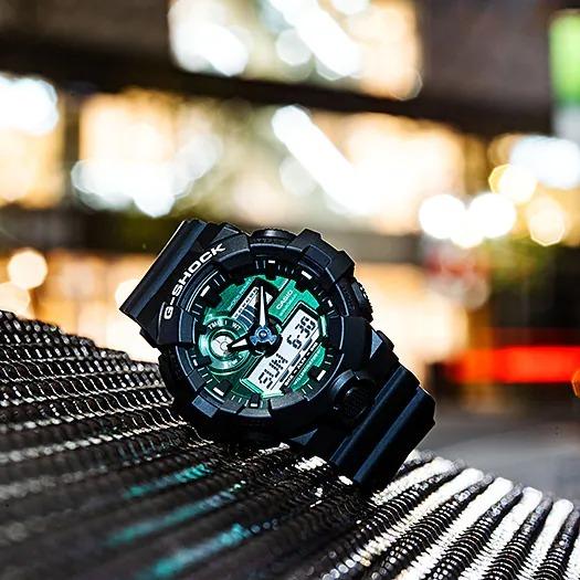 G-SHOCK Gショック ジーショック GA-700 Black and Green シリーズ 