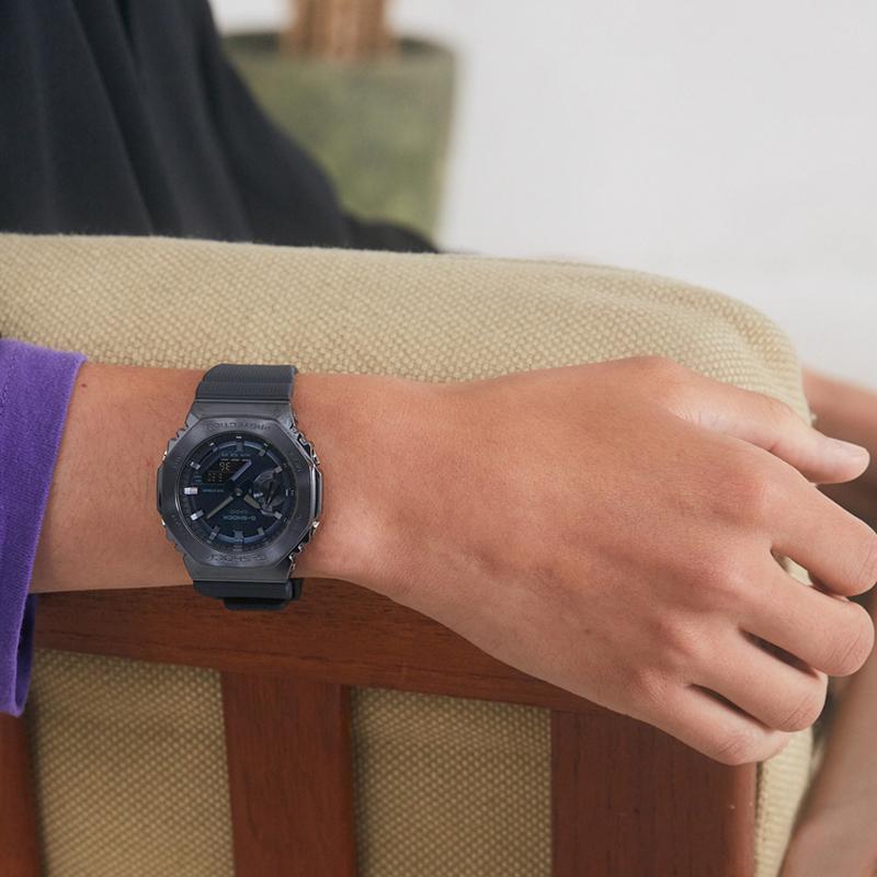 G-SHOCK BASIC Gショック ジーショック 2100 MetalCovered カシオ