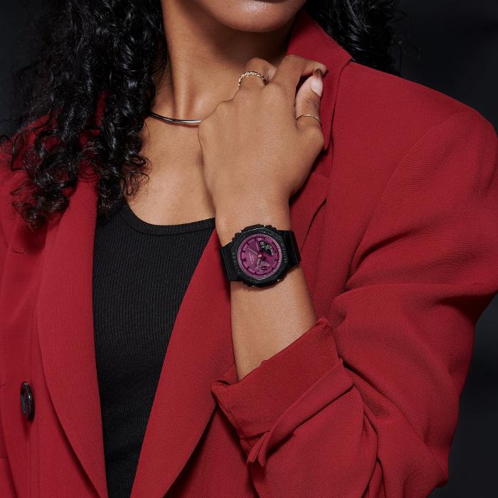 G-SHOCK Gショック Sシリーズ ミドルサイズ Black＆Red WEB限定 カシオ