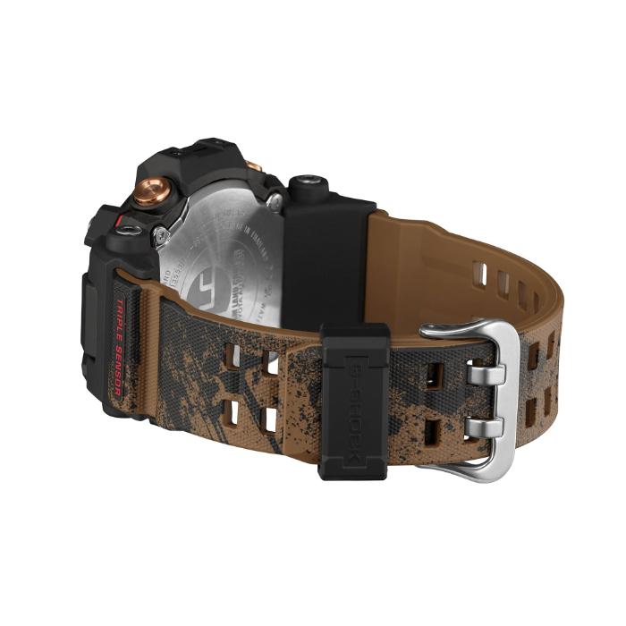G-SHOCKジーショックLAND MUDMANランドマッドマン　ランクルコラボ G-SHOCK × チームランドクルーザーコ ラボレーションモデル