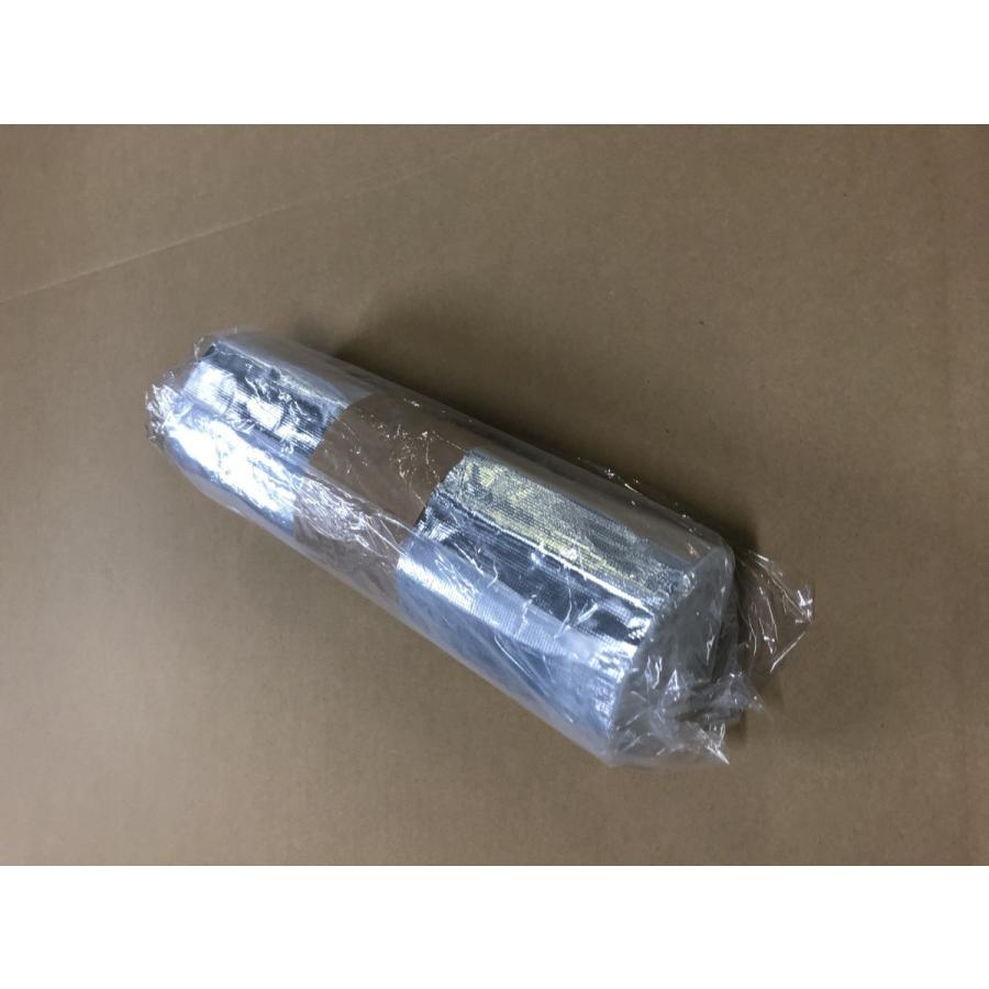 ガラス繊維マット(グラスウール) 20mm(厚)×1000mm(巾)×340mm(長さ) 片面アルミガラスクロス(ALGC) |  | 02