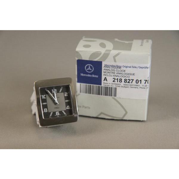 メルセデスベンツ純正部品　Mercedes-Benz　CLS/W218 AMG IWCクロック時計　　品番：A2188270170