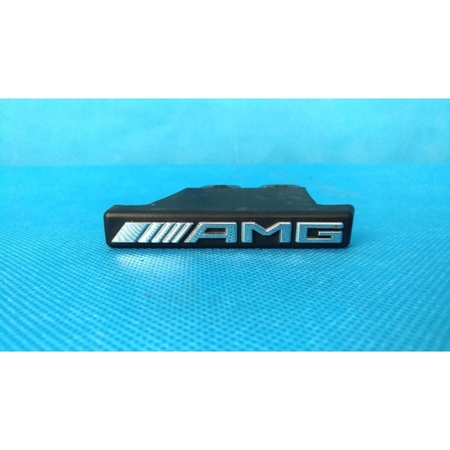 W205 AMG エンブレムの商品一覧 通販 - Yahoo!ショッピング